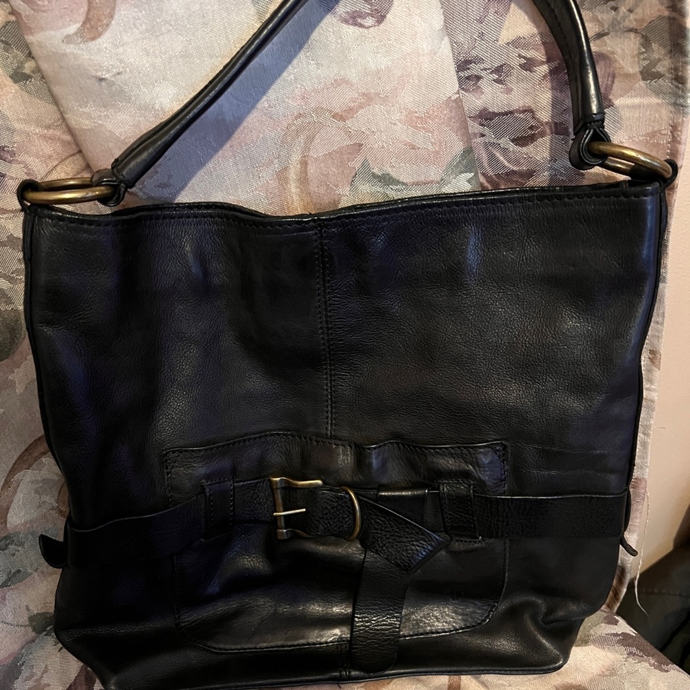 FRYE BLACK LEATHER HOBO BAG